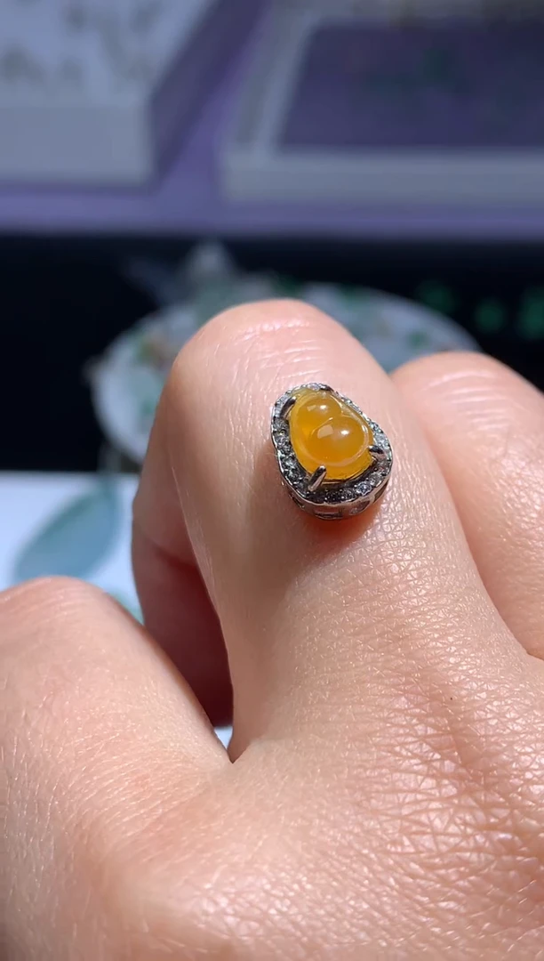 颈饰未镶嵌翡翠净货