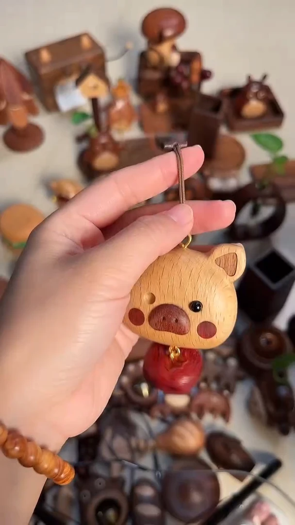 木微瑕小猪挂件包挂件