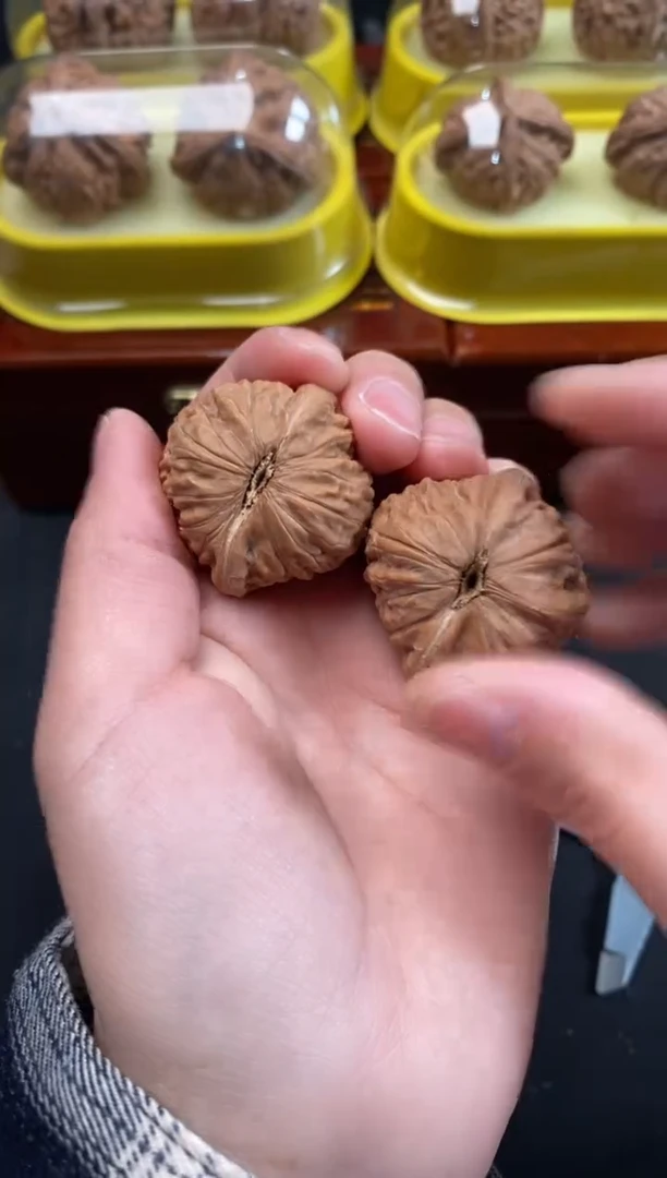 把件文玩核桃铁锤34尺c472