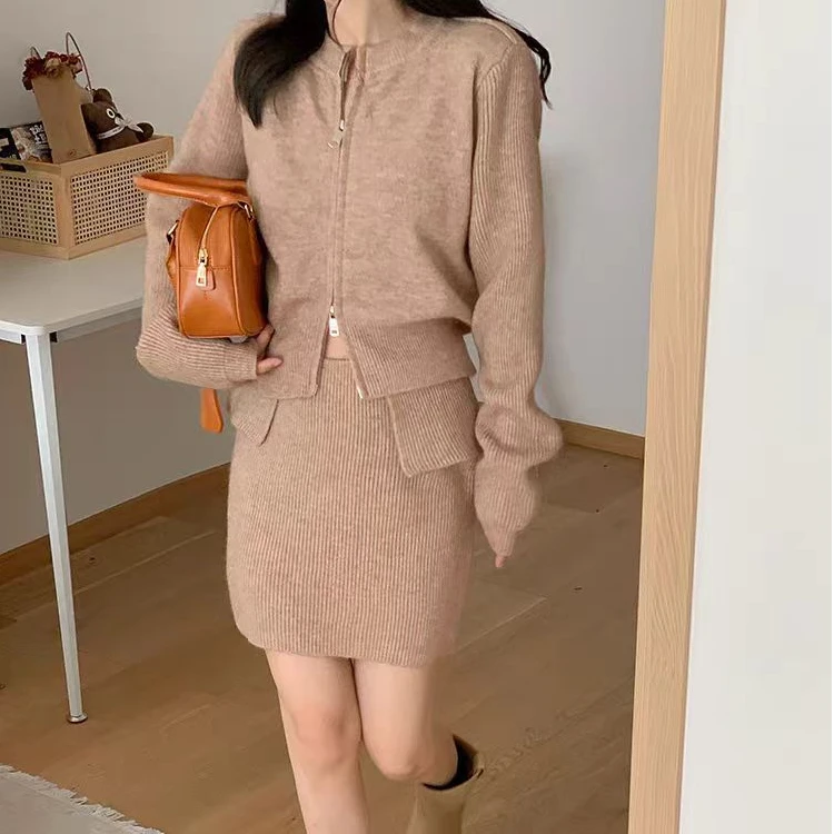 设计感拉链针织套装女秋冬新款个性开衫外套半身包臀裙毛衣两件套