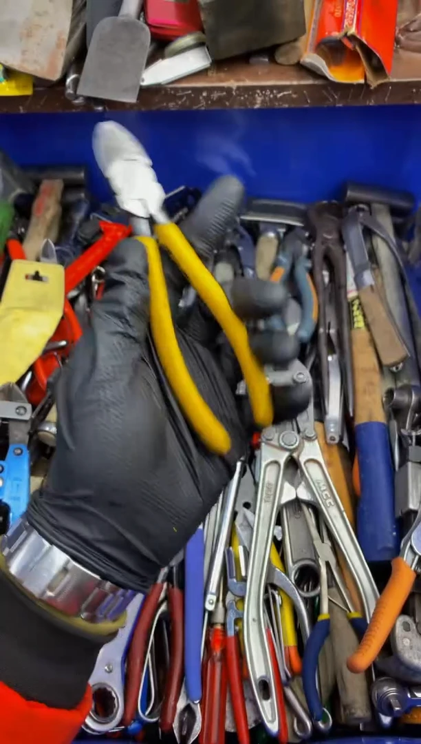 专***闹可乐日本工具仓库闪购链接