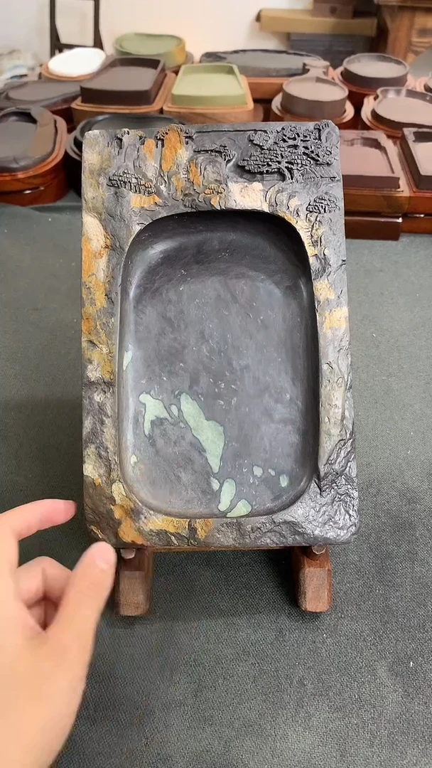 广东肇庆原石端砚