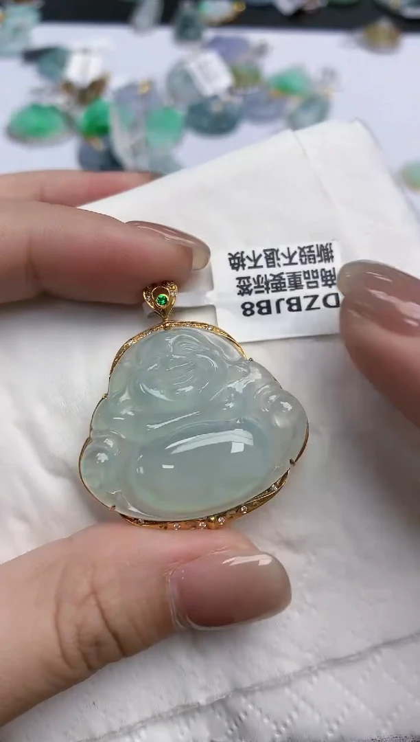 【闪购商品】翡翠颈饰18K金镶嵌天然缅甸翡翠A货