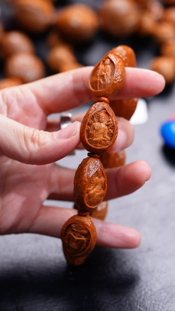 【闪购商品】橄榄核吊坠橄榄核
