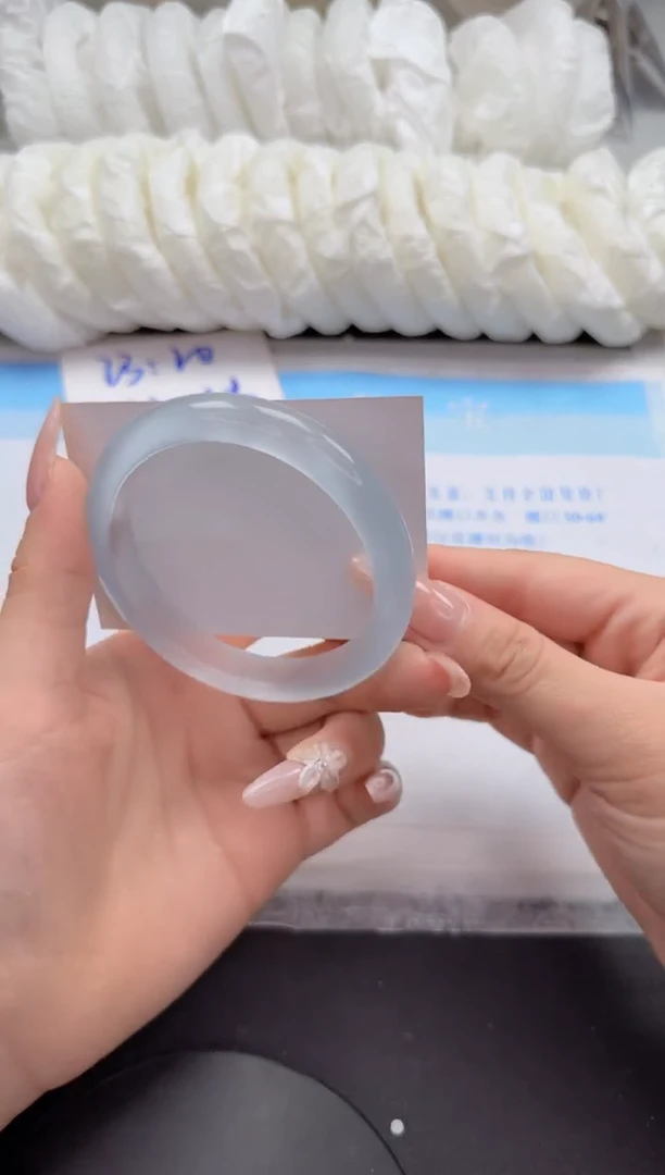 石英质玉手镯未镶嵌17-60.2