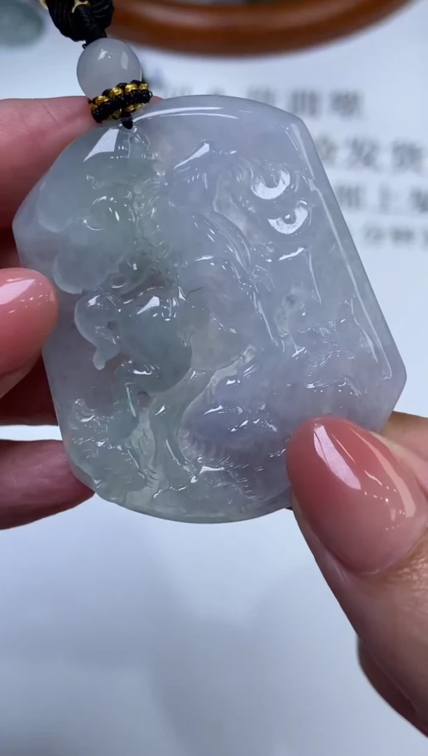 翡翠挂件未镶嵌  313143