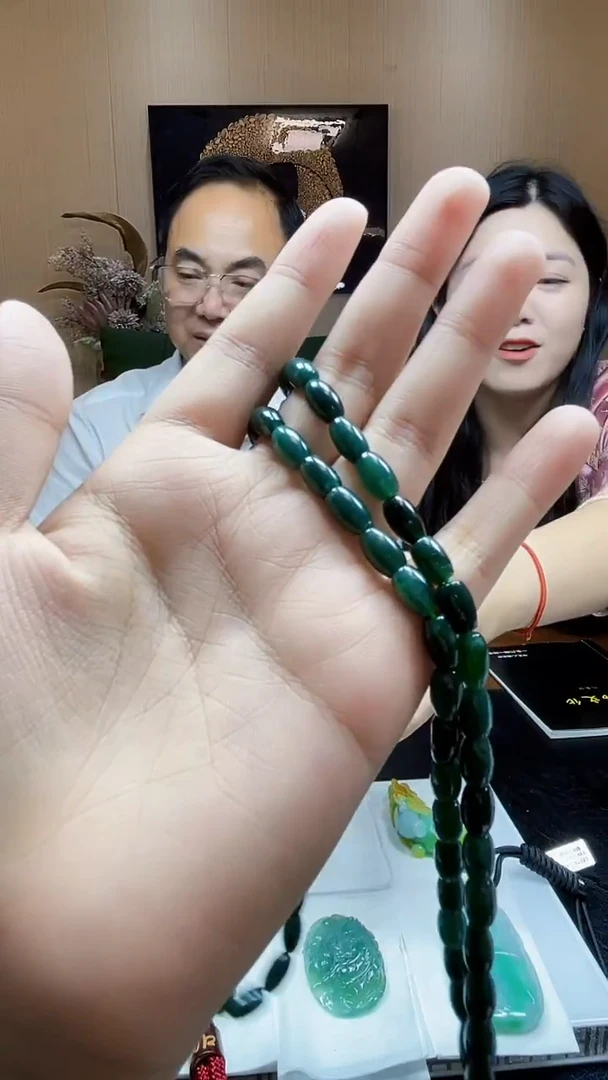 未镶嵌定制翡翠吊坠226