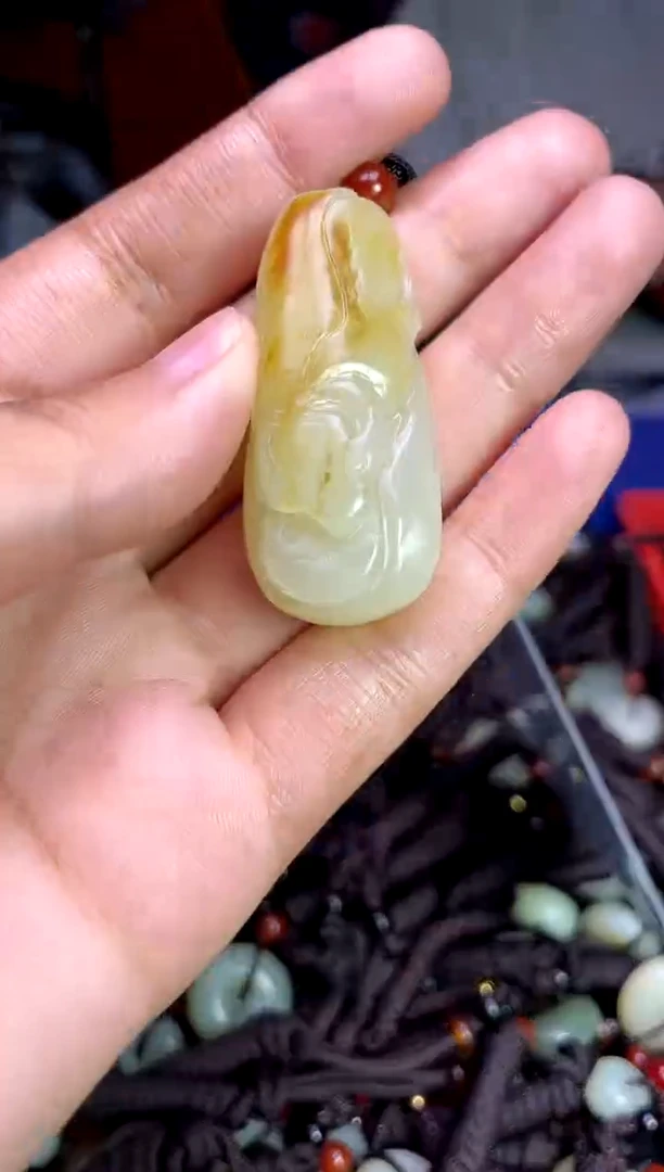 未镶嵌和田玉挂件1