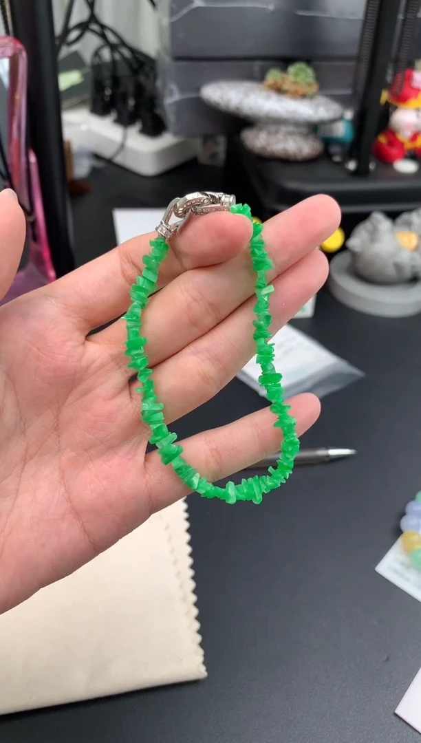 未镶嵌挂件翡翠48小时鉴赏期 退货不扣服务费