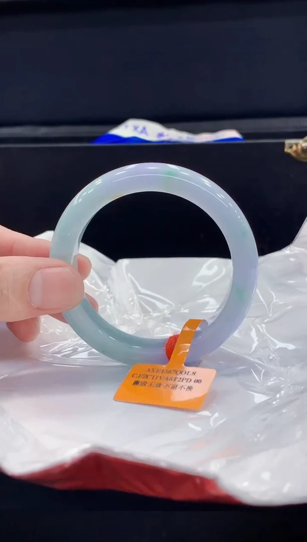 未镶嵌手镯翡翠翡翠手镯