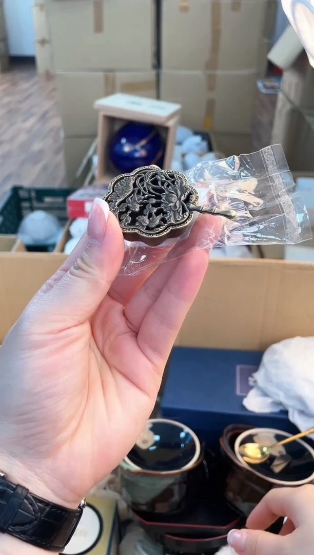 ?****?如图所示 米妮甄选