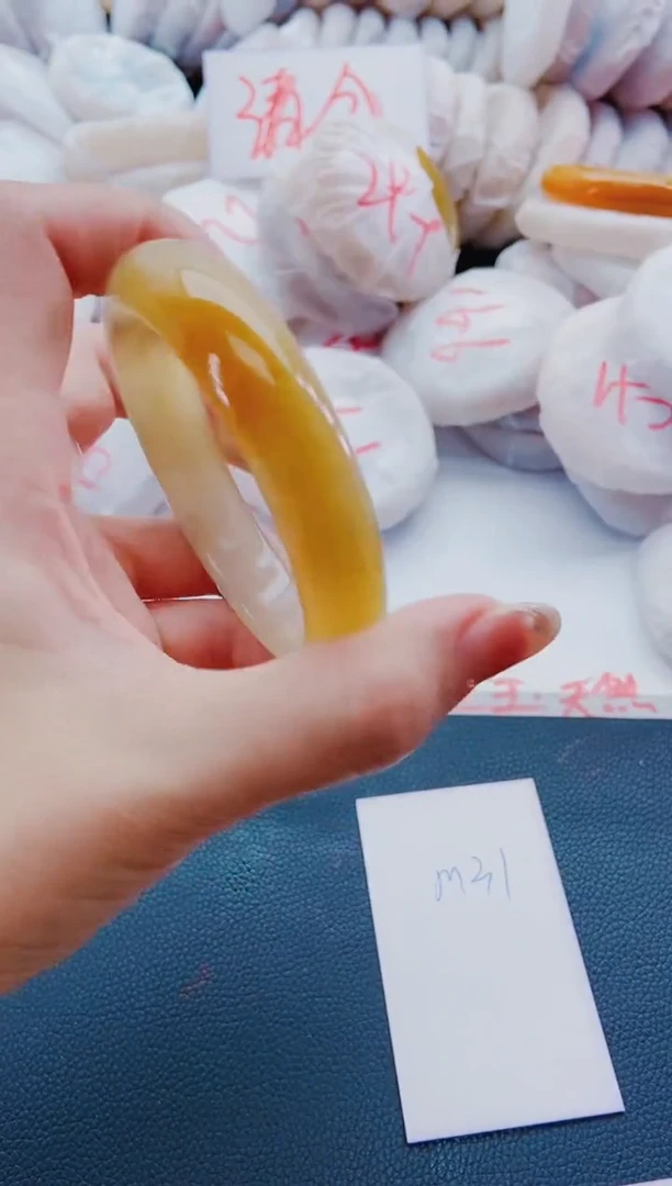 未镶嵌手镯石英质玉M31-59-60