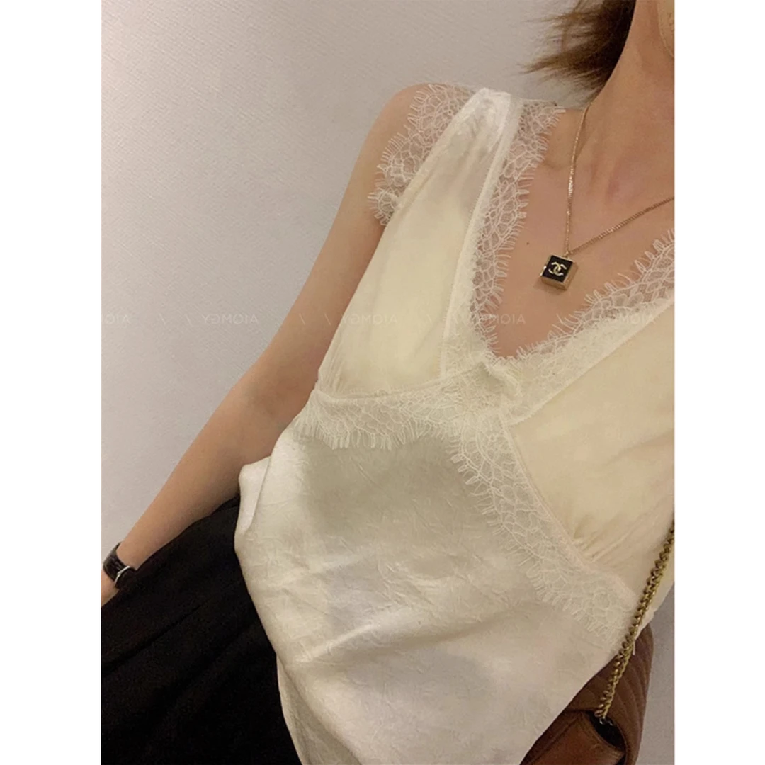 纯欲风蕾丝花边吊带背心女2025夏季新款薄款V领内搭无袖外穿上衣