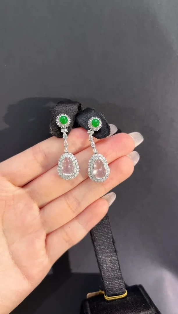 18K金镶嵌翡翠耳坠葫芦耳坠多人不退不换