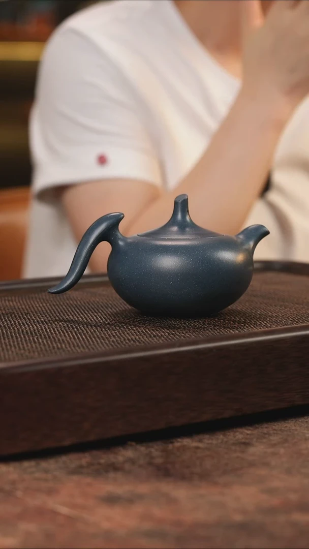 茶壶紫砂一厂墨绿泥飞翔