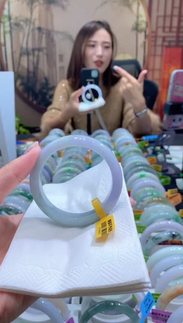 未镶嵌手镯翡翠000079723