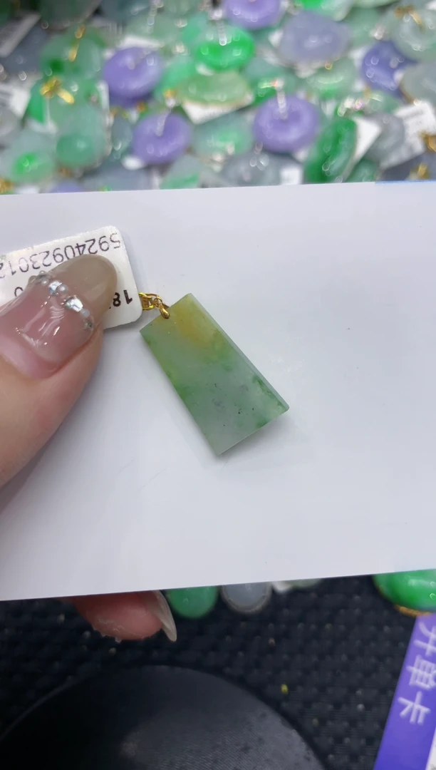 【闪购商品】翡翠颈饰18K金镶嵌222222222