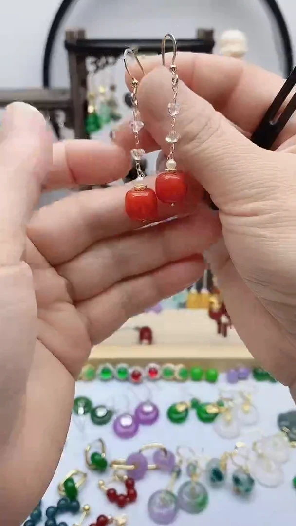 14K金镶嵌翡翠耳饰翡翠8541