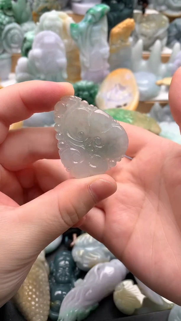 吊坠(不含链)未镶嵌翡翠1