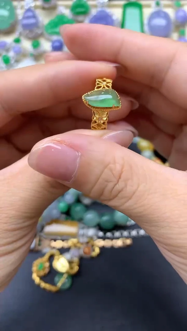 【闪购商品】翡翠戒指18K金镶嵌342中国好珍宝