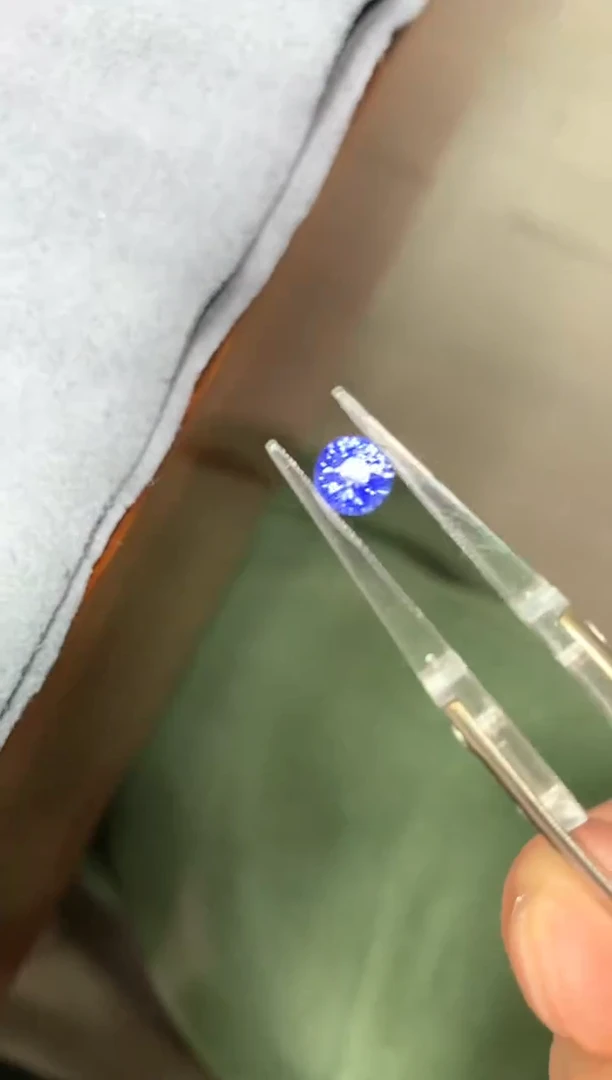 裸石蓝宝石1.61ct GUILD03628
