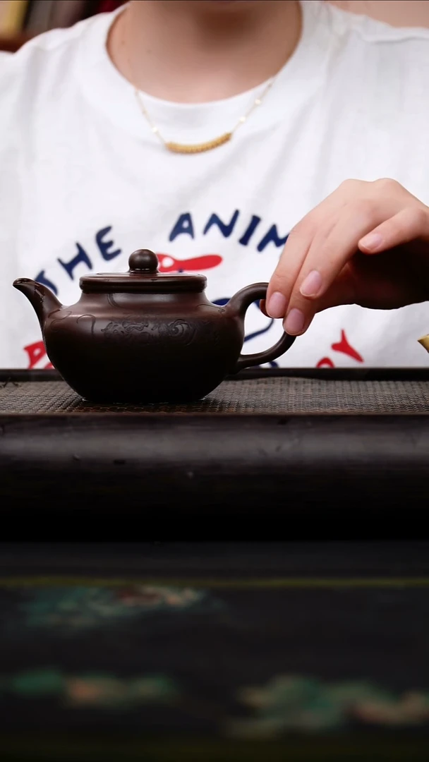 茶壶紫砂黑疾星 250cc 清欢