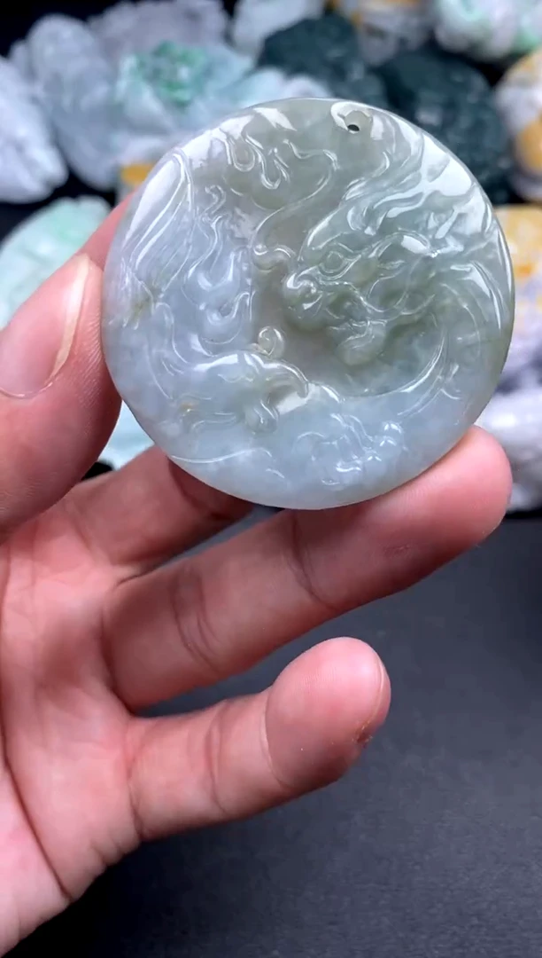 吊坠(不含链)未镶嵌翡翠1