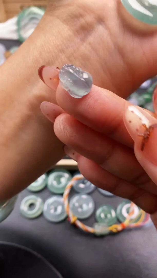 裸石翡翠福利品 貔貅258