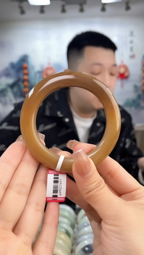 【闪购商品】和田玉手镯未镶嵌57圈口7491