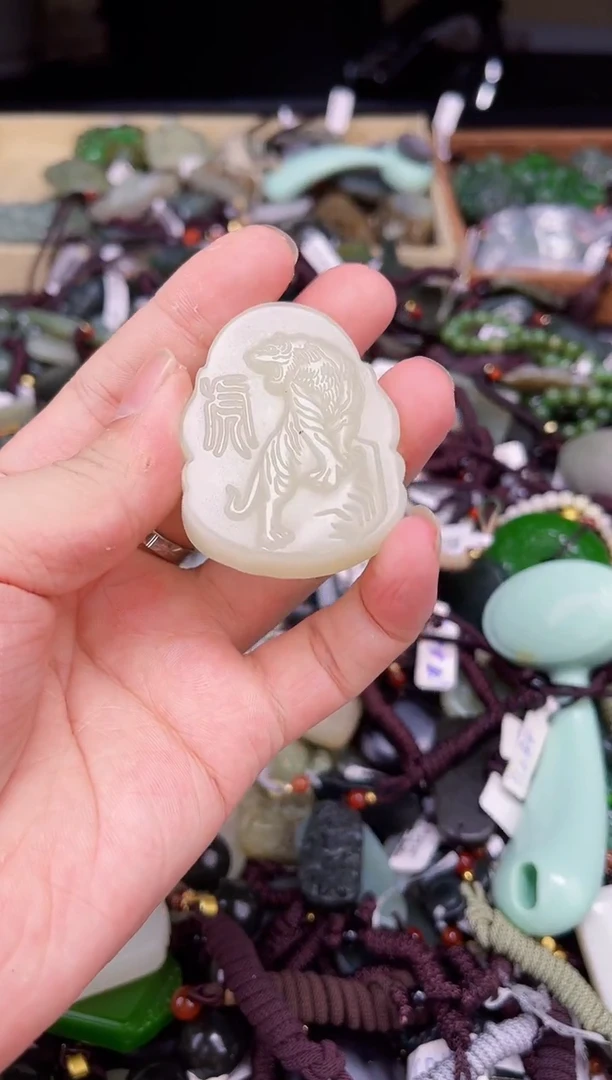 玉拍一发一拍一发一