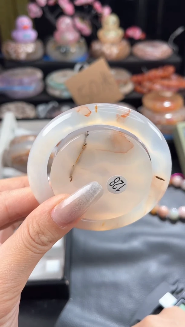 石英质玉手镯未镶嵌51