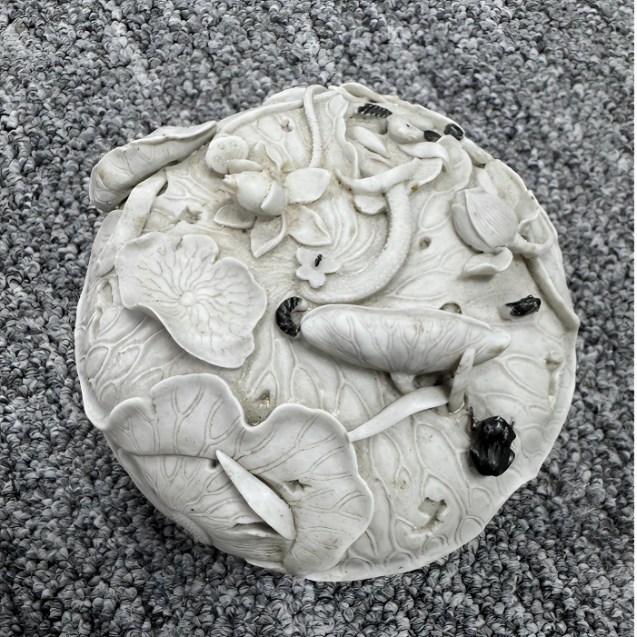 清雕塑素胎荷花印盒古陶瓷【小磕】AJ42-1146