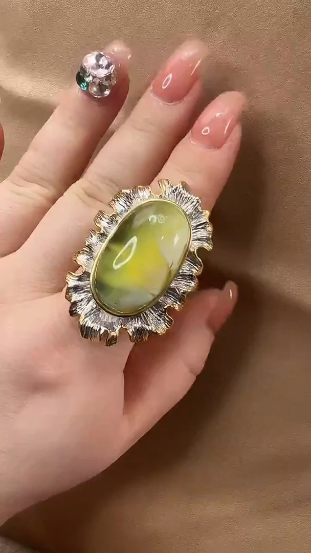 琥珀颈饰未镶嵌戒指