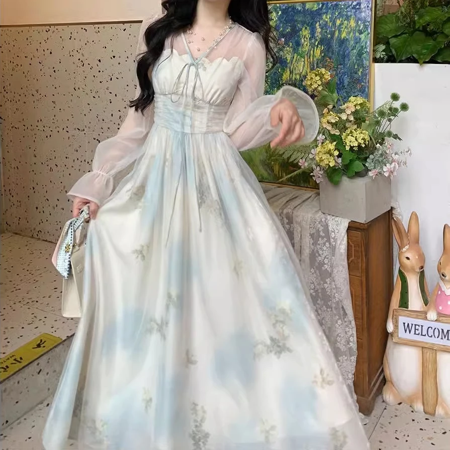 法式气质优雅系带V领印花连衣裙设计感超仙小众时髦显瘦修身裙子