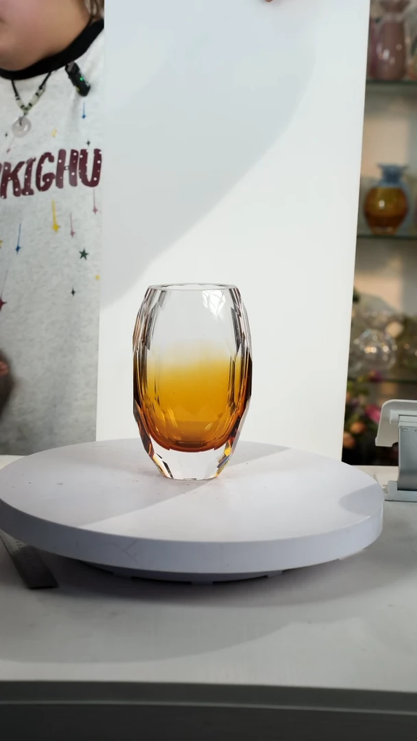 【闪购商品】琉璃【弘扬】高21轻奢琉璃花器正常手工痕迹