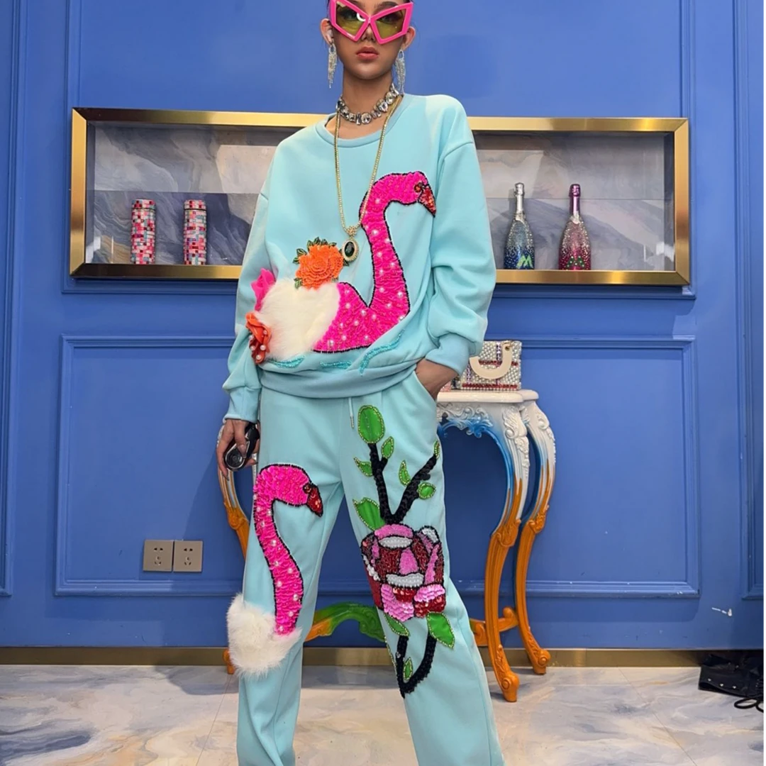 A80959 设计师款亮片刺绣毛绒天鹅时尚女性气质减龄套装