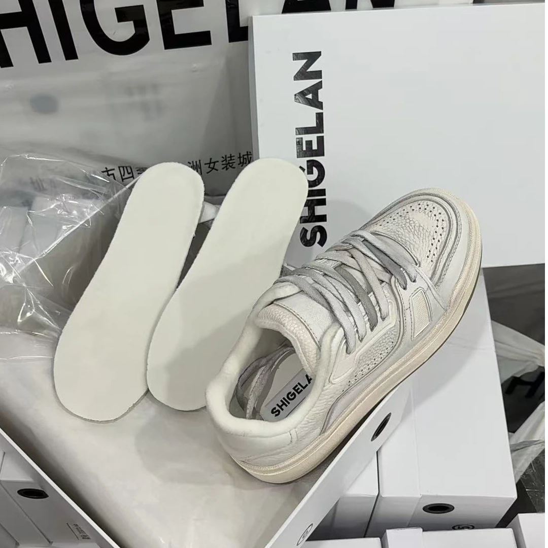 诗歌兰女鞋时尚百搭厚底加绒小白鞋休闲运动板鞋潮