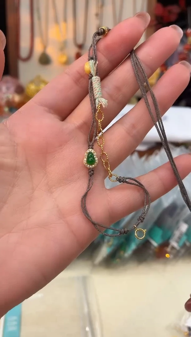 未镶嵌翡翠手饰@@I021H016406