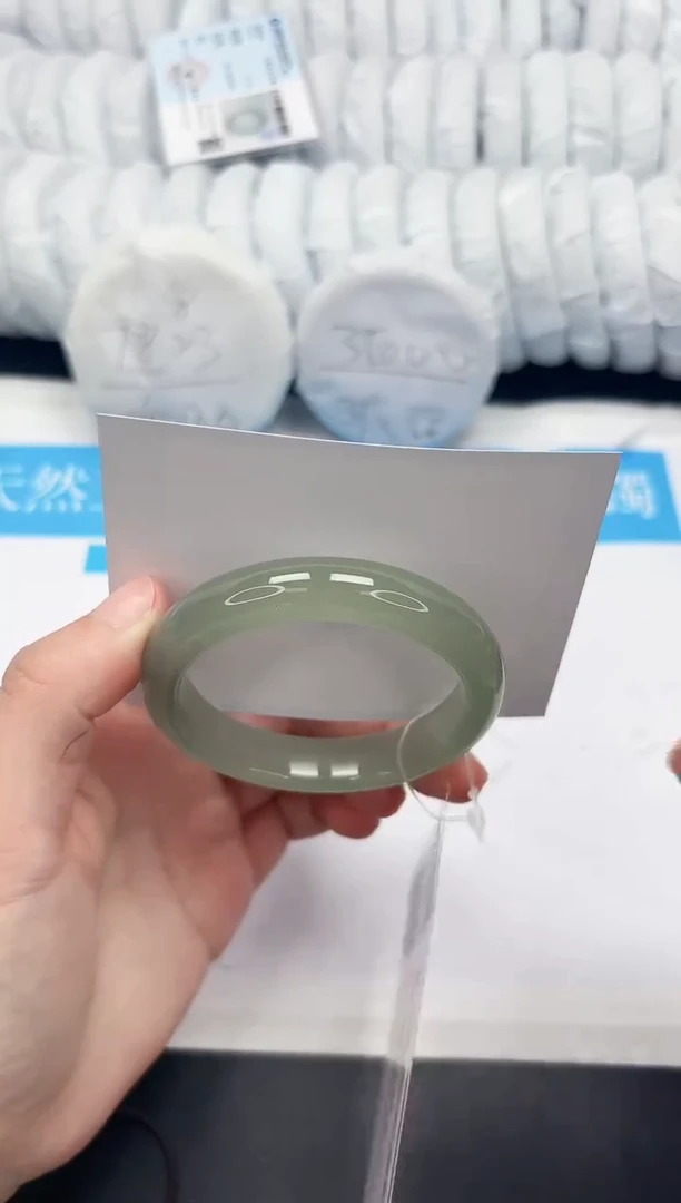 【闪购商品】石英质玉手镯未镶嵌276-54.6