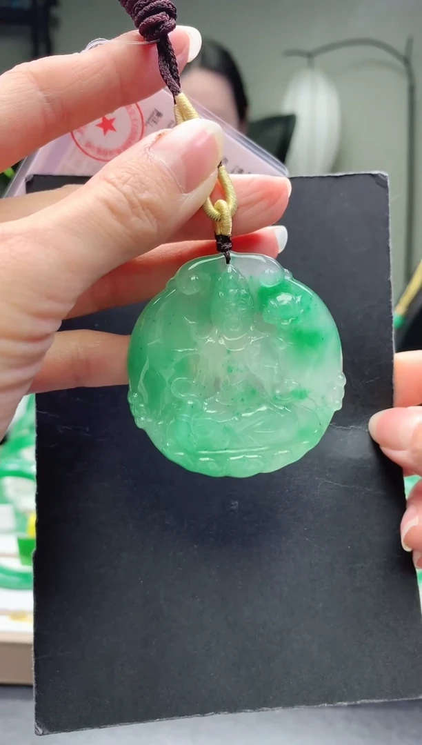 未镶嵌观音石英质玉观音