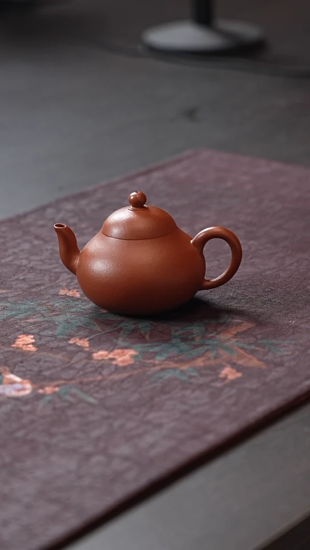 茶壶紫砂朱泥梨形壶