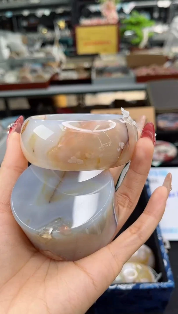 【闪购商品】石英质玉手镯未镶嵌62圈口（赠品镯心）3650707