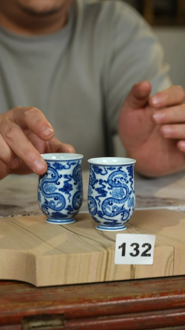 瓷片一只/标题标题标题标题