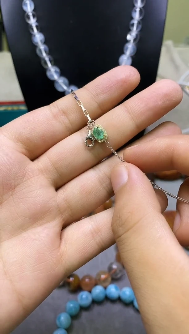 手链银S925镶嵌祖母绿多样性发一件590
