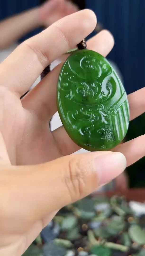 未镶嵌和田玉挂件拍一发一，多样性发货