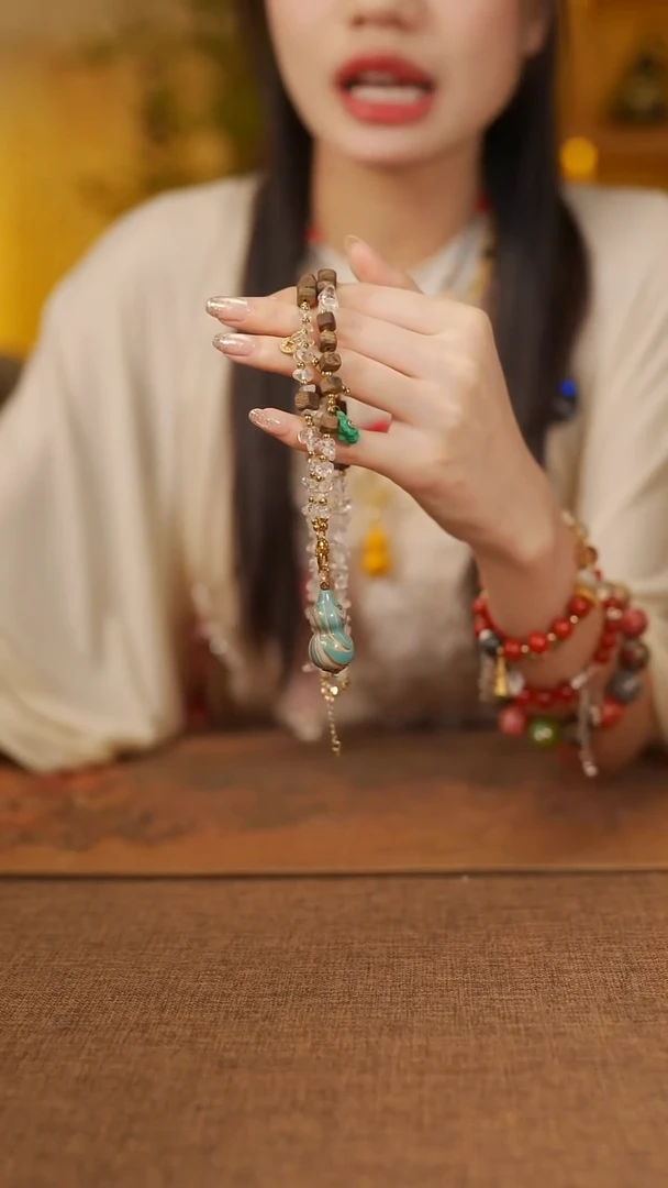 8宴禾堂精工项链-----168