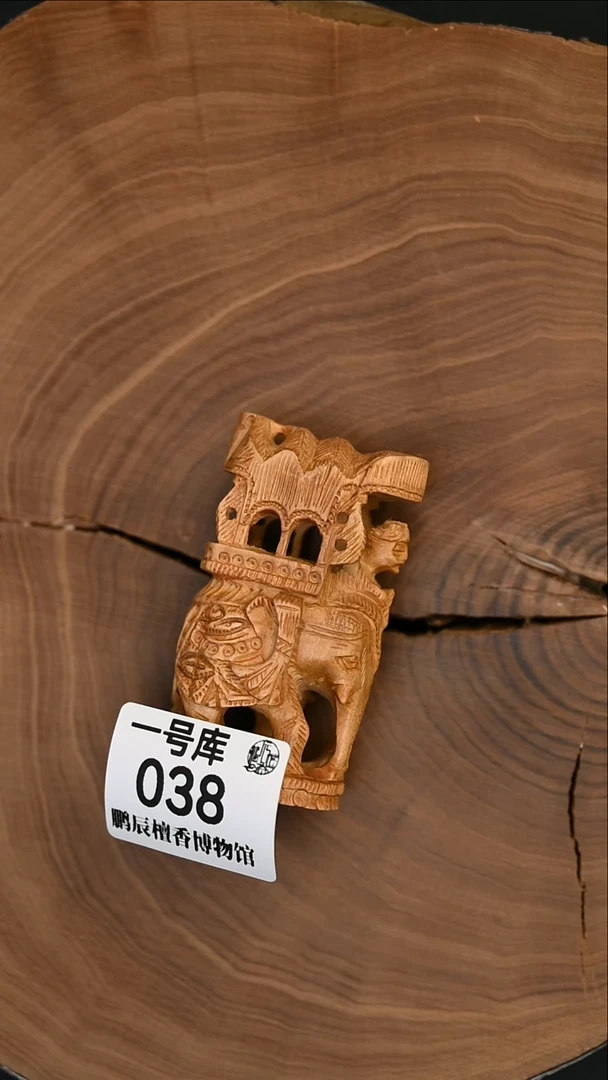 檀香木其他工艺品象车37克-1号