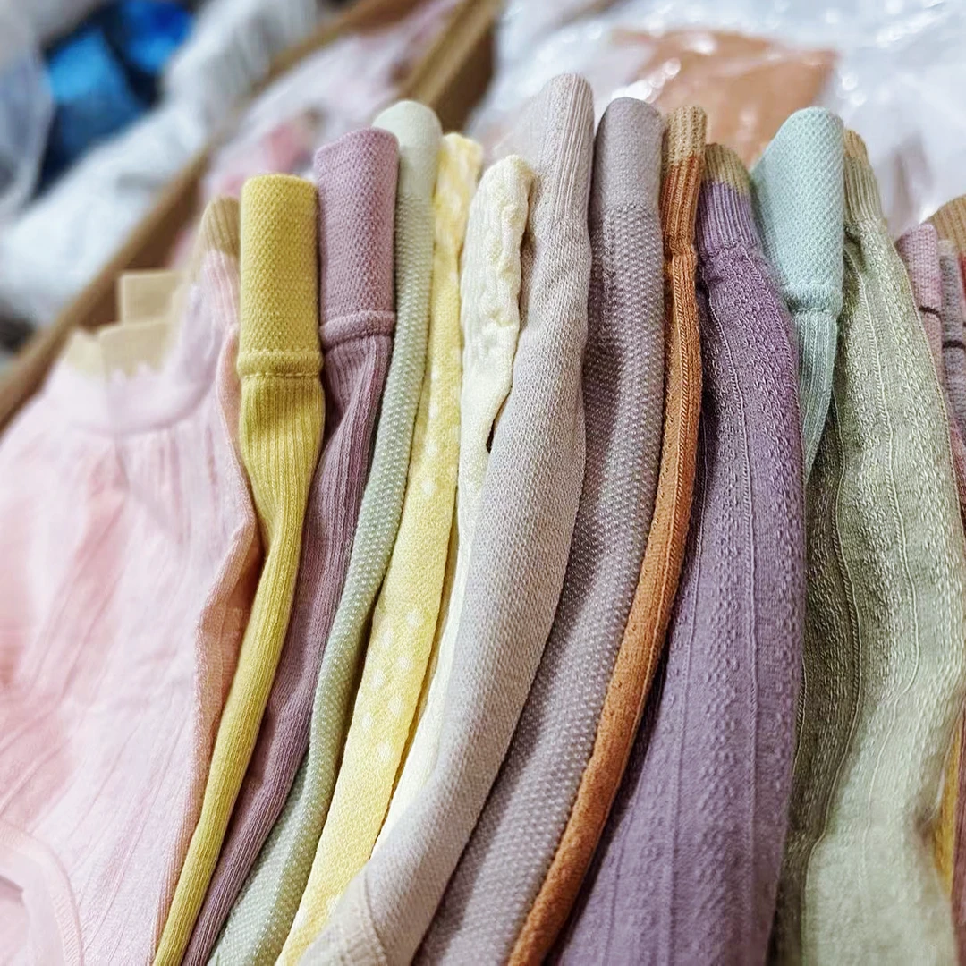 清版无缝80-145斤7条装 高弹亲肤女士高档大包臀柔软舒适内裤