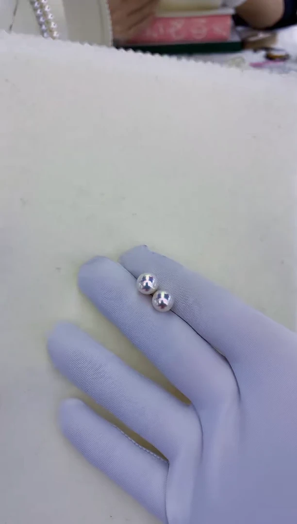 18K金镶嵌饰品海水珍珠8-8.5素钉定制