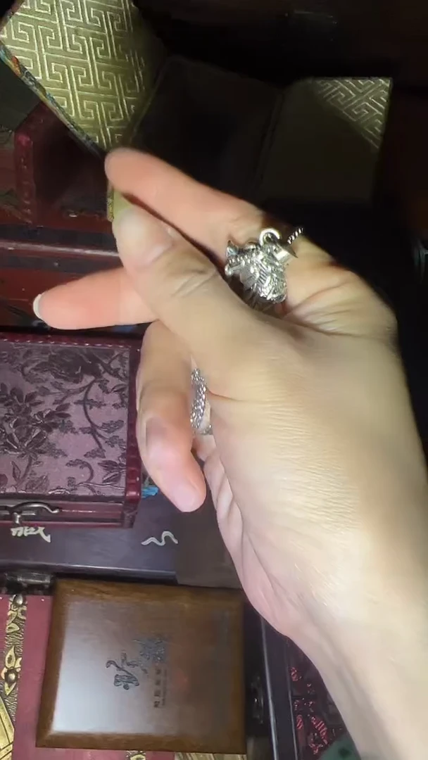 金属高端创意福利摆件